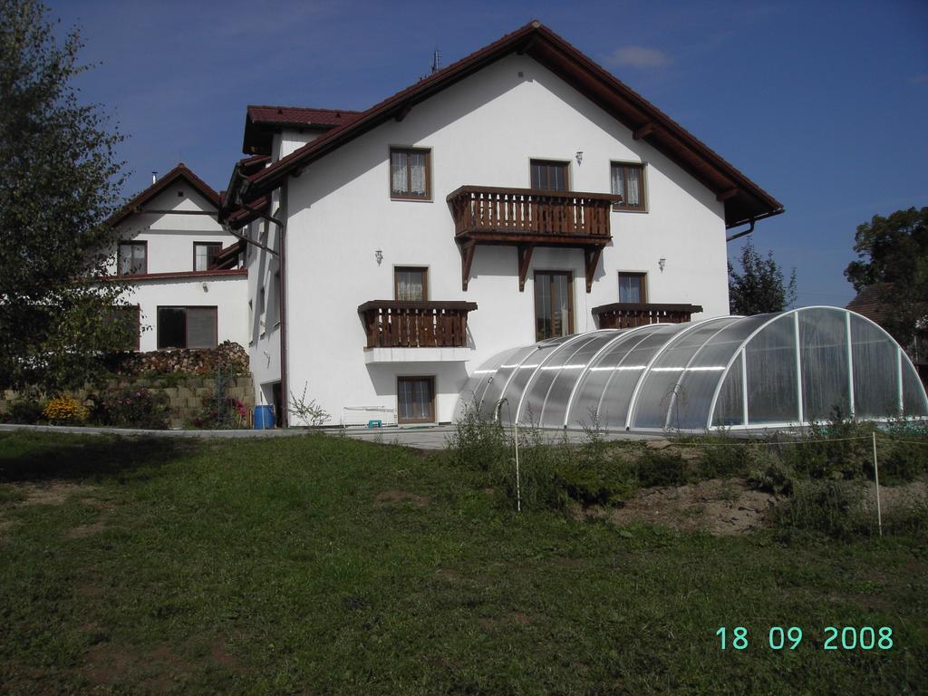 Pension Všeruby Exteriér fotografie