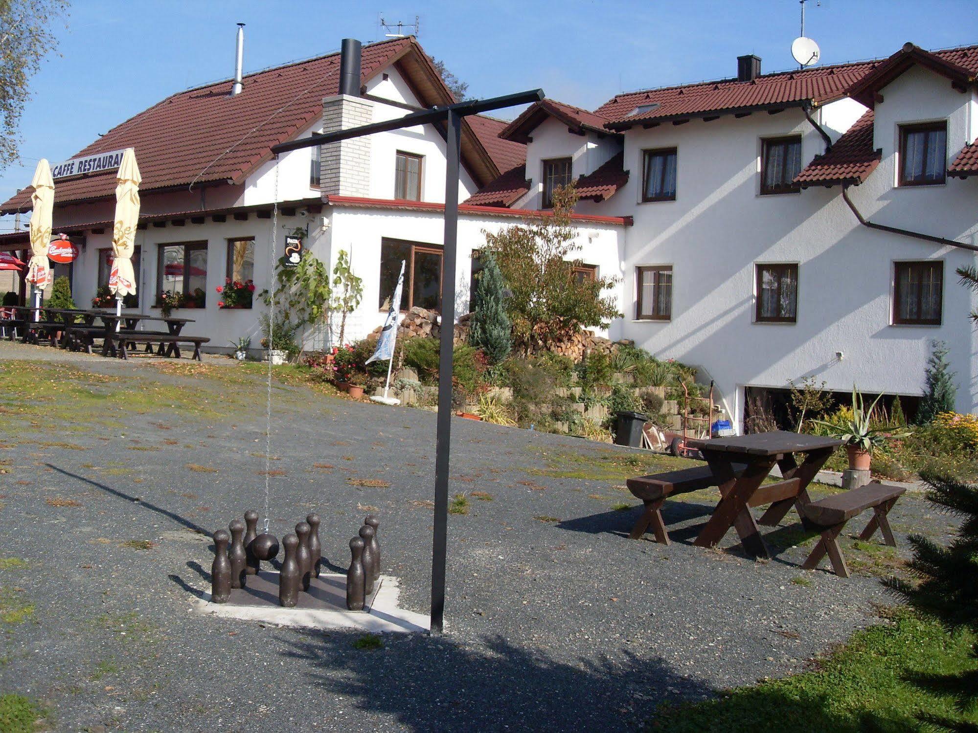 Pension Všeruby Exteriér fotografie